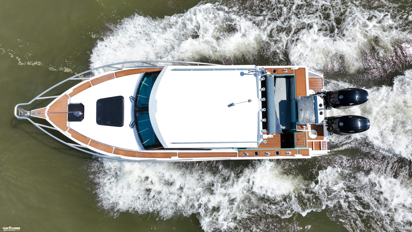 Yacht Image